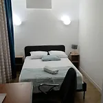 6 Habitación en casa particular *